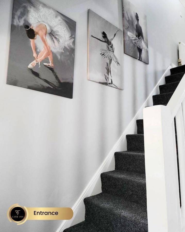 Nr Birmingham City Centre, 5 Bed, Luxe Inn מראה חיצוני תמונה