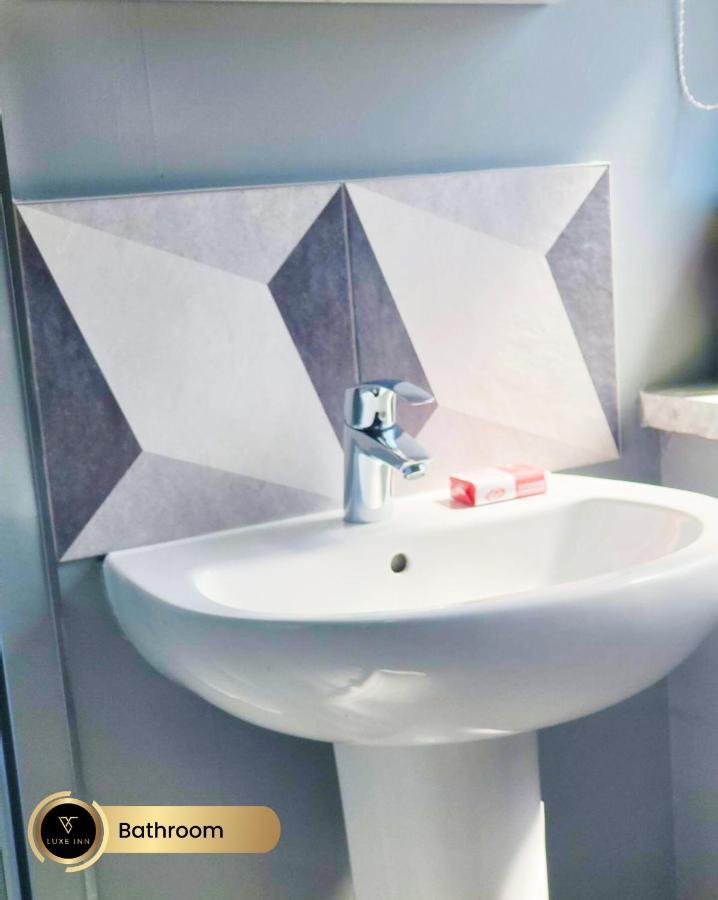 Nr Birmingham City Centre, 5 Bed, Luxe Inn מראה חיצוני תמונה